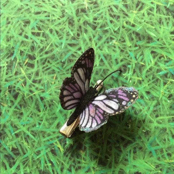 **SOLD** Secret Garden Hair Clip Set - Picture 4 of 4